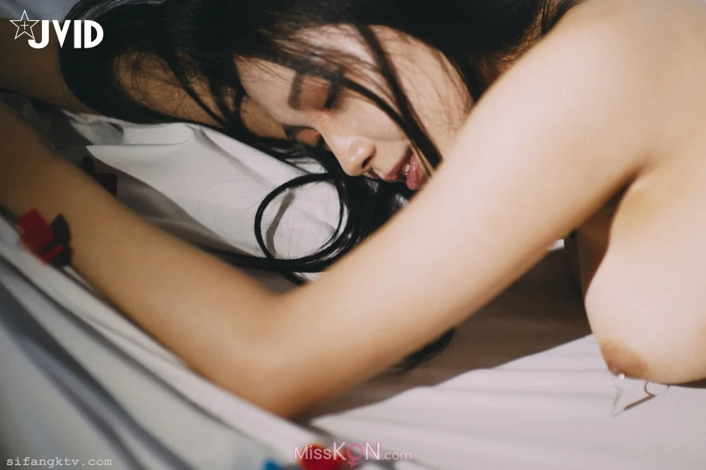 [JVID] 夏暮光_ 上空露點 夏暮光 老師，教教我好嗎？plz teach me how to make it!