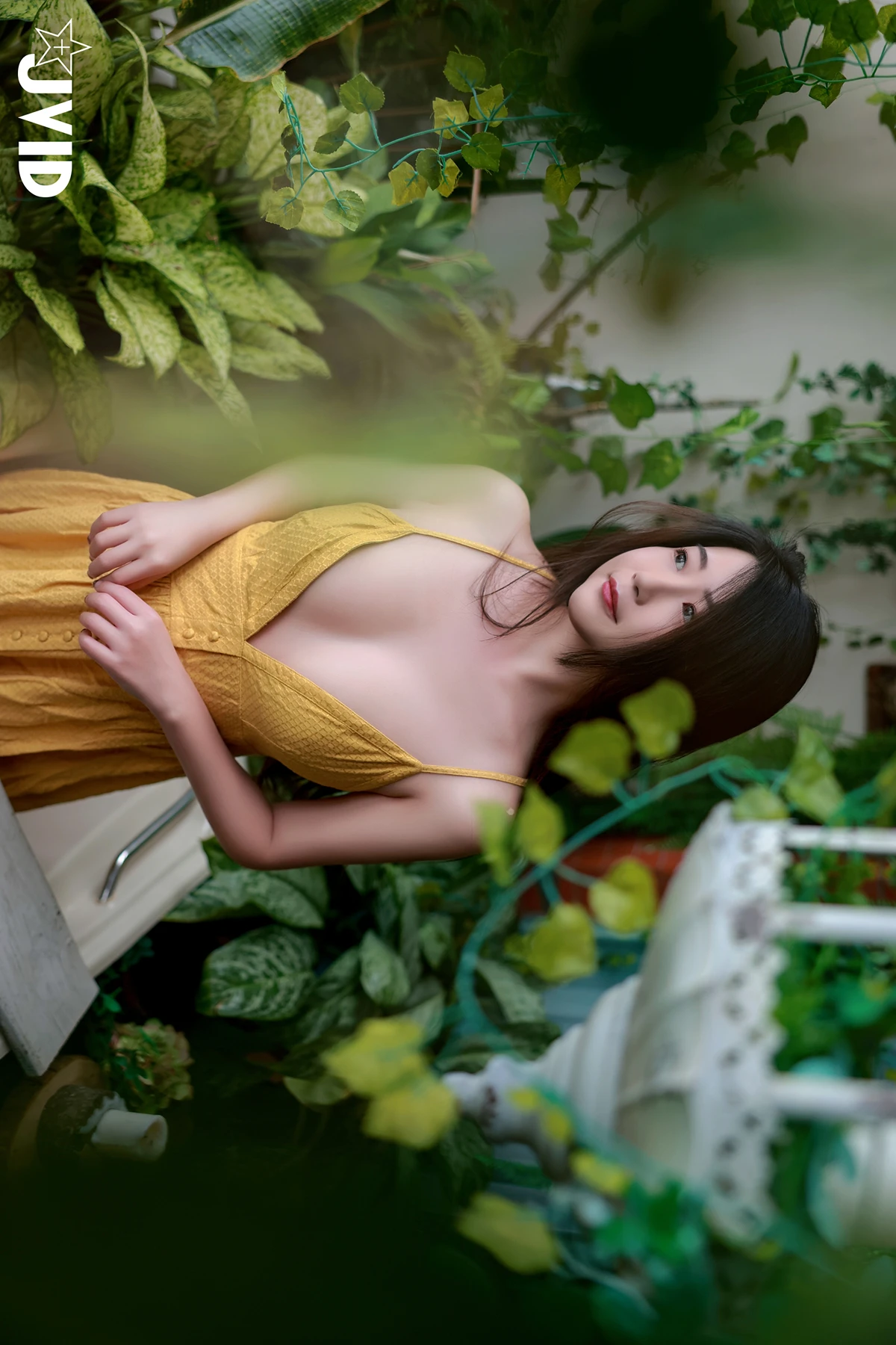 JVID 肉包Mini – 慾求不滿 Set.01