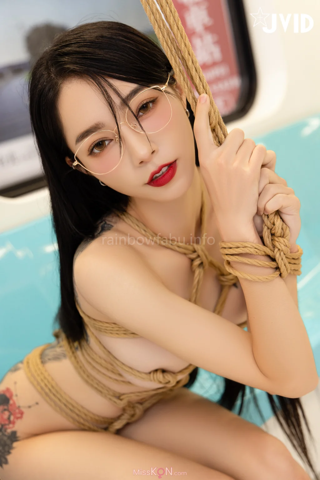 [JVID] 飄飄哥_ 超敏感ドM女教師《飄飄哥》緊縛調教初体験 Teacher thirst for shibari