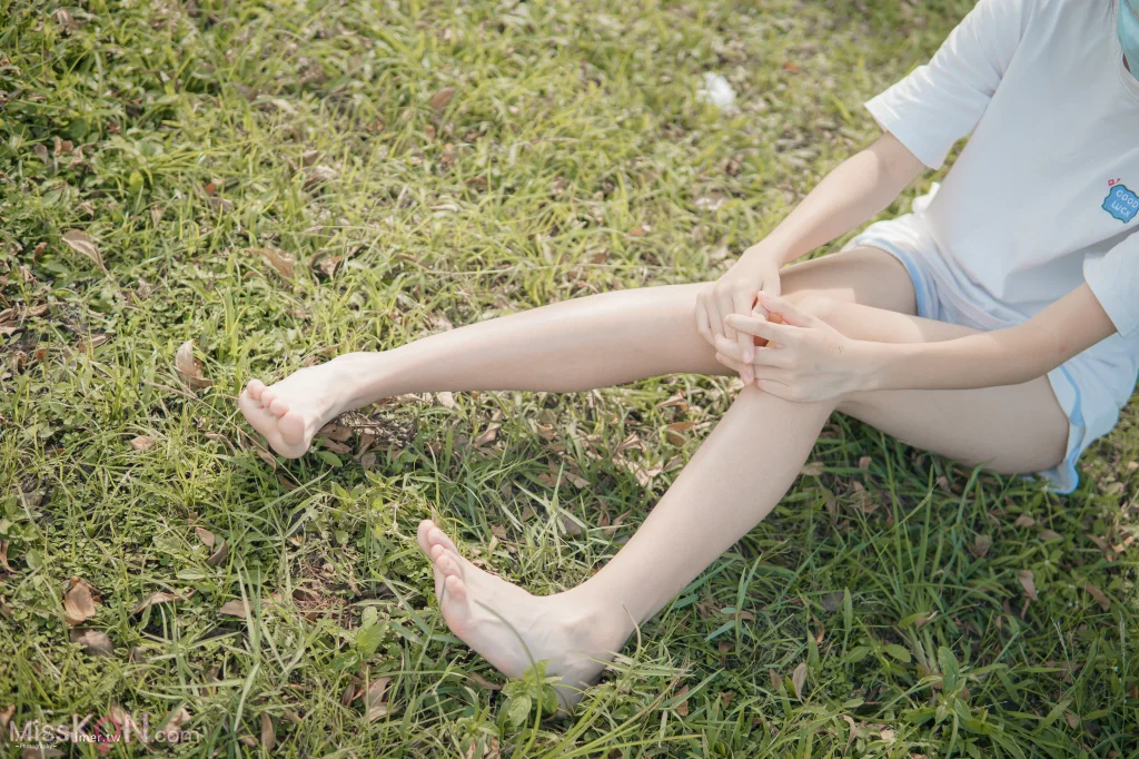 [Limerence原创] No.002_ SHQ素人学生 大耳狗真理裤公园玩耍