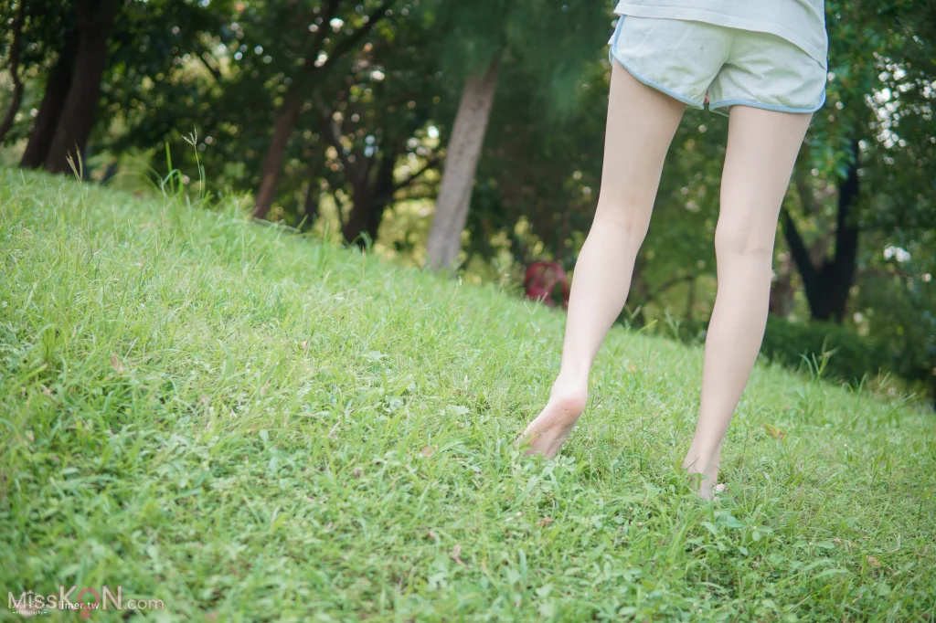 [Limerence原创] No.002_ SHQ素人学生 大耳狗真理裤公园玩耍