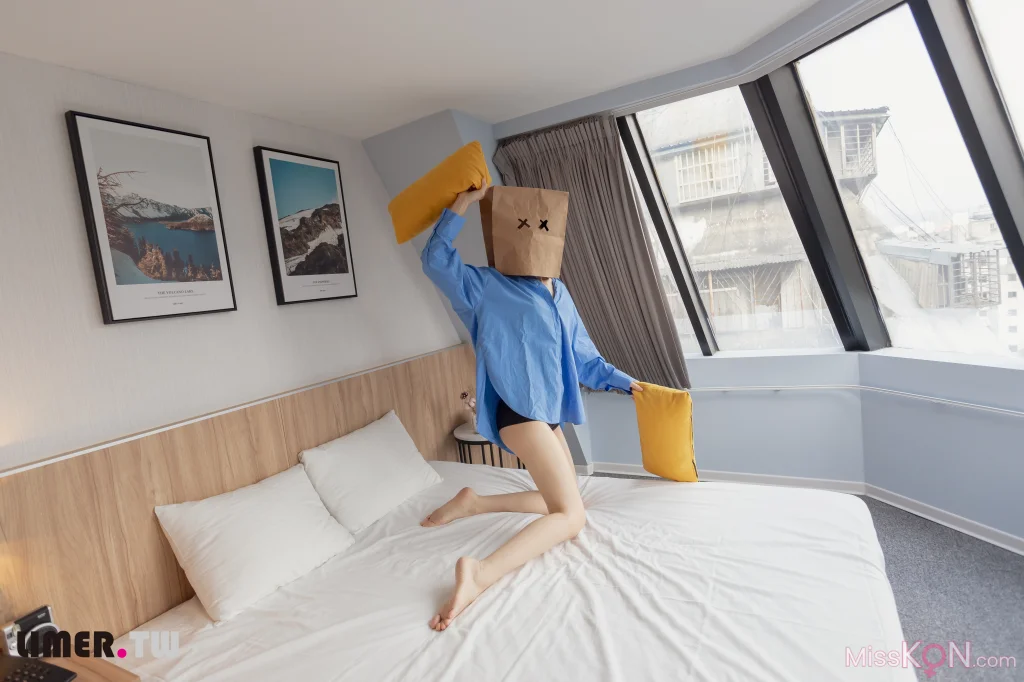 [Limerence原创] No.012_ Michii纸袋女孩不给糖就捣蛋