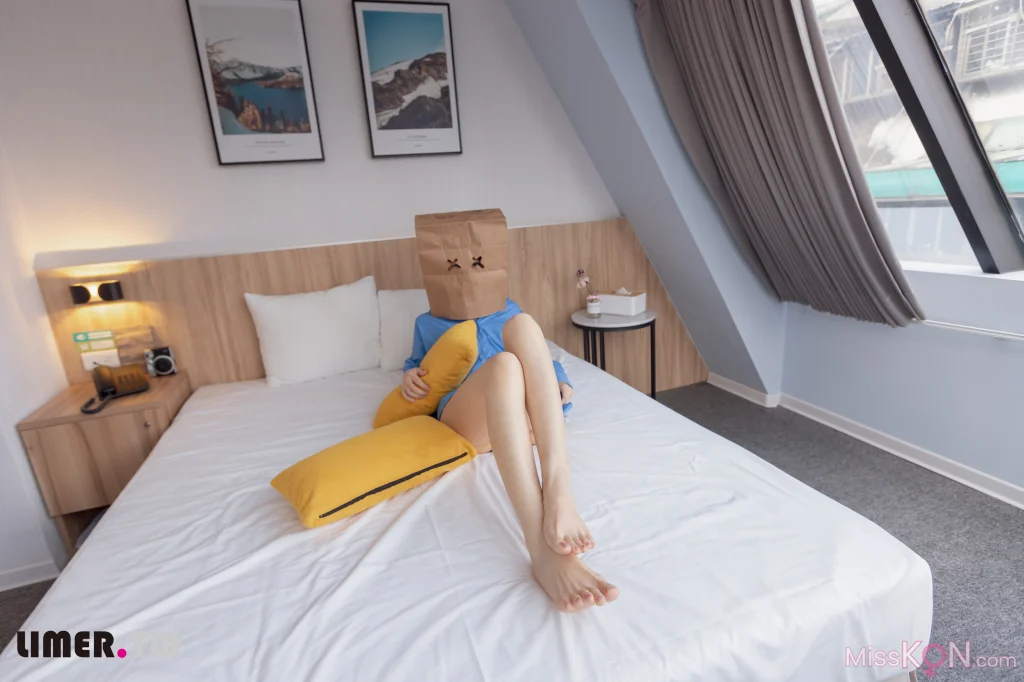 [Limerence原创] No.012_ Michii纸袋女孩不给糖就捣蛋