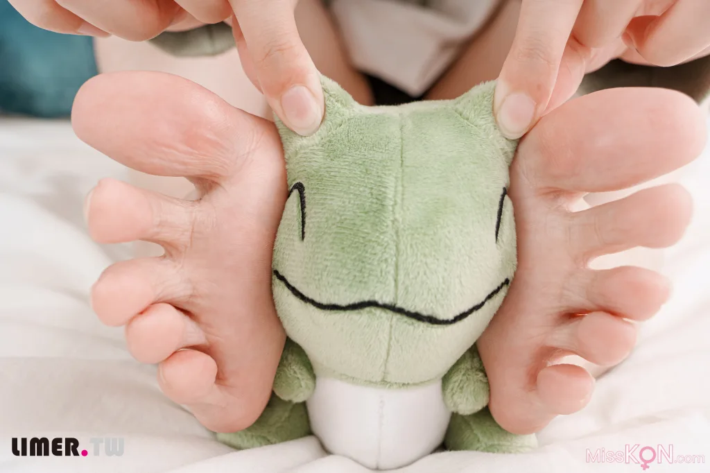 [Limerence原创] No.029_ BiBi足盒激萌替身VS脚底TK