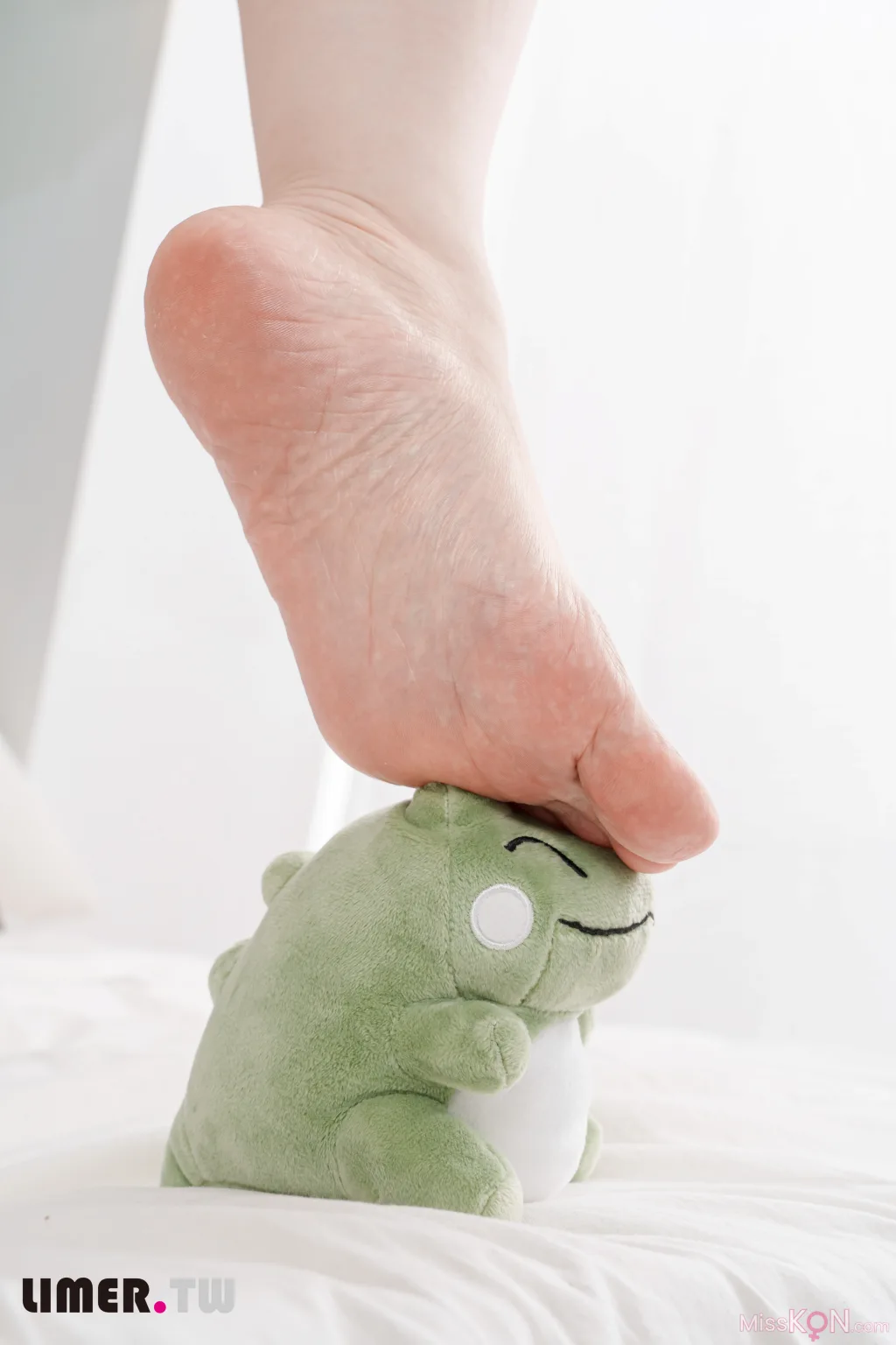 [Limerence原创] No.029_ BiBi足盒激萌替身VS脚底TK