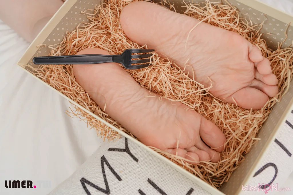 [Limerence原创] No.029_ BiBi足盒激萌替身VS脚底TK