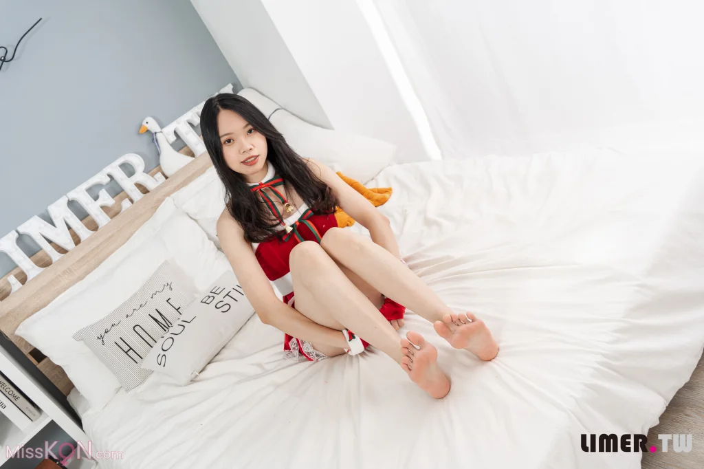 [Limerence原创] No.035_ 可爱Mona圣诞装