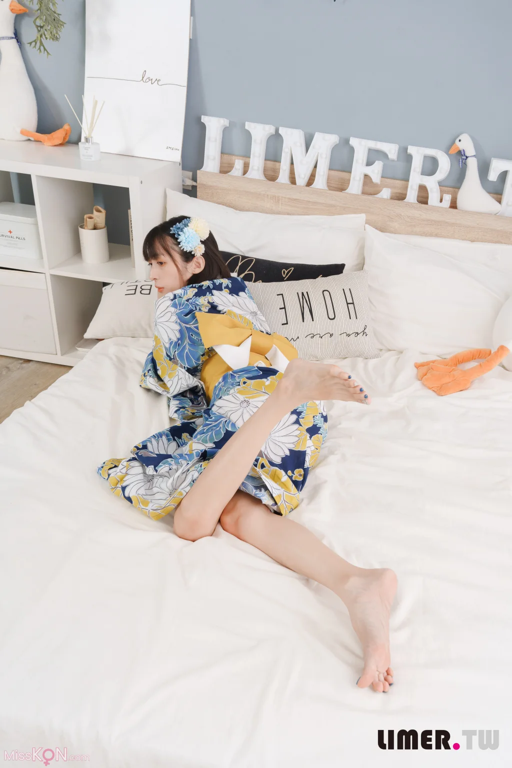 [Limerence原创] No.042_ 日本妹子子 超敏感脚脚初次被TK