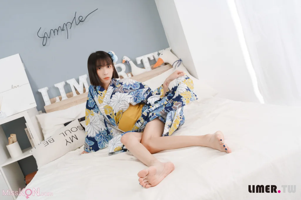 [Limerence原创] No.042_ 日本妹子子 超敏感脚脚初次被TK