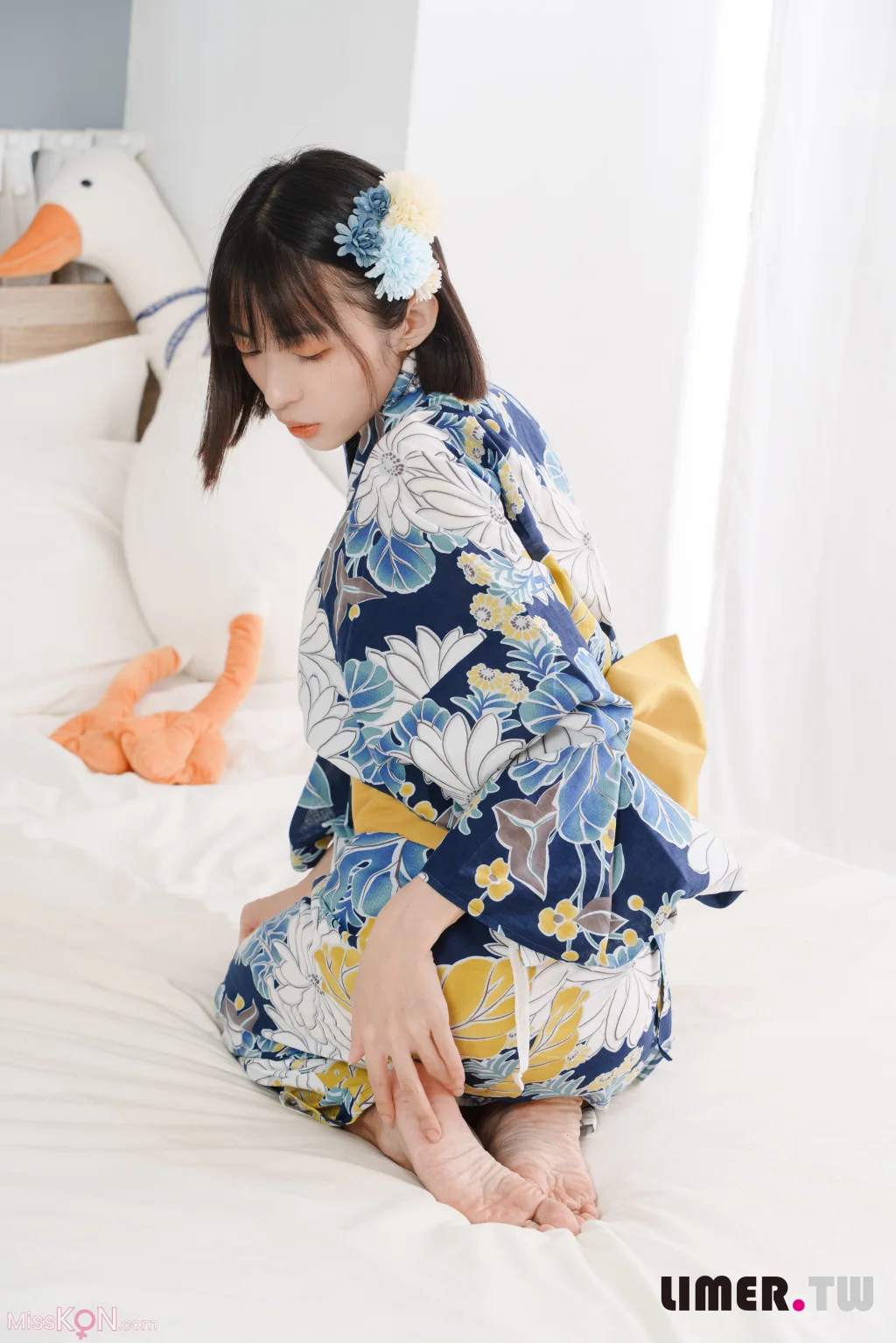 [Limerence原创] No.042_ 日本妹子子 超敏感脚脚初次被TK