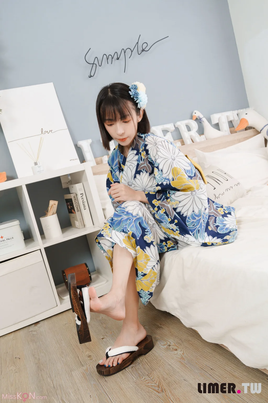 [Limerence原创] No.042_ 日本妹子子 超敏感脚脚初次被TK