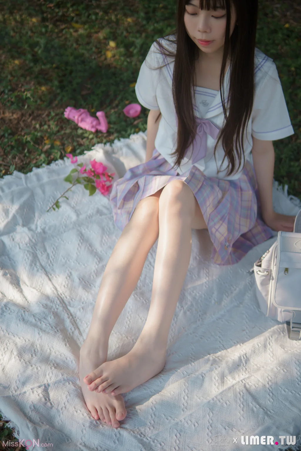 [Limerence原创] No.047_ 海蓝 白皙希腊脚 JK户外野餐