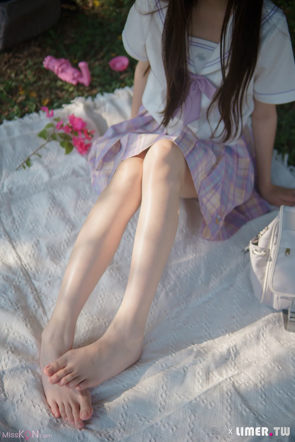 [Limerence原创] No.047_ 海蓝 白皙希腊脚 JK户外野餐