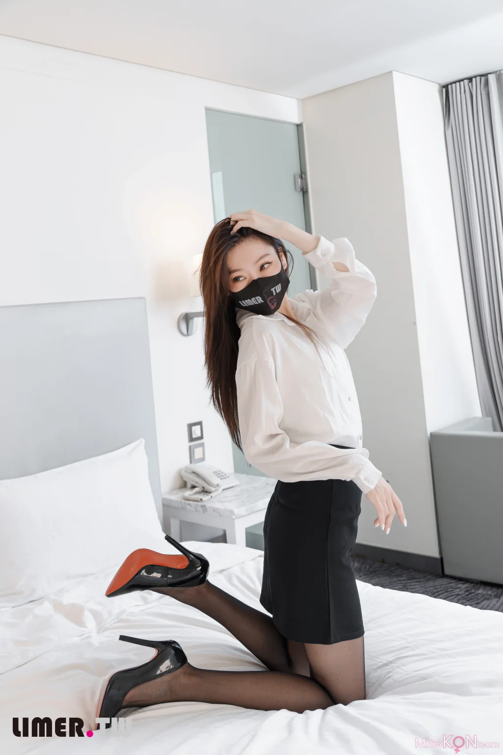 [Limerence原创] No.063_ 語葳女神 Jaly完美长腿 黑丝 OL诱惑