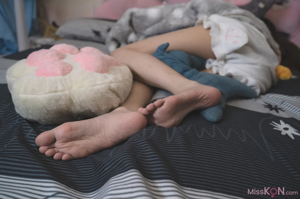 [Limerence原创] No.064_ 噜咪の日常生活 居家睡足