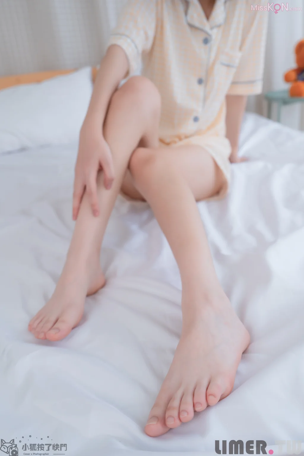 [Limerence原创] No.065_ 素人梦梦 妹妹在休假日的裸足居家服