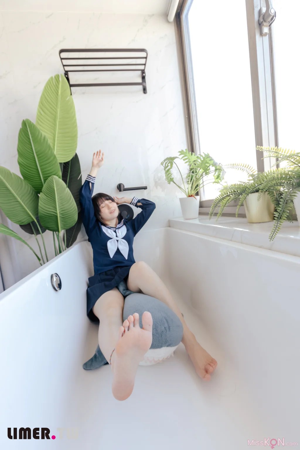 [Limerence原创] No.073_ 悠梨乃YuriNO JK鲨鲨