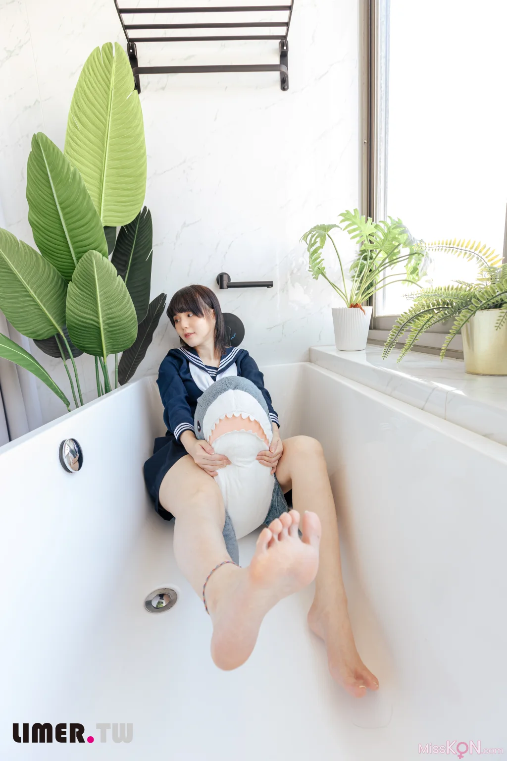 [Limerence原创] No.073_ 悠梨乃YuriNO JK鲨鲨