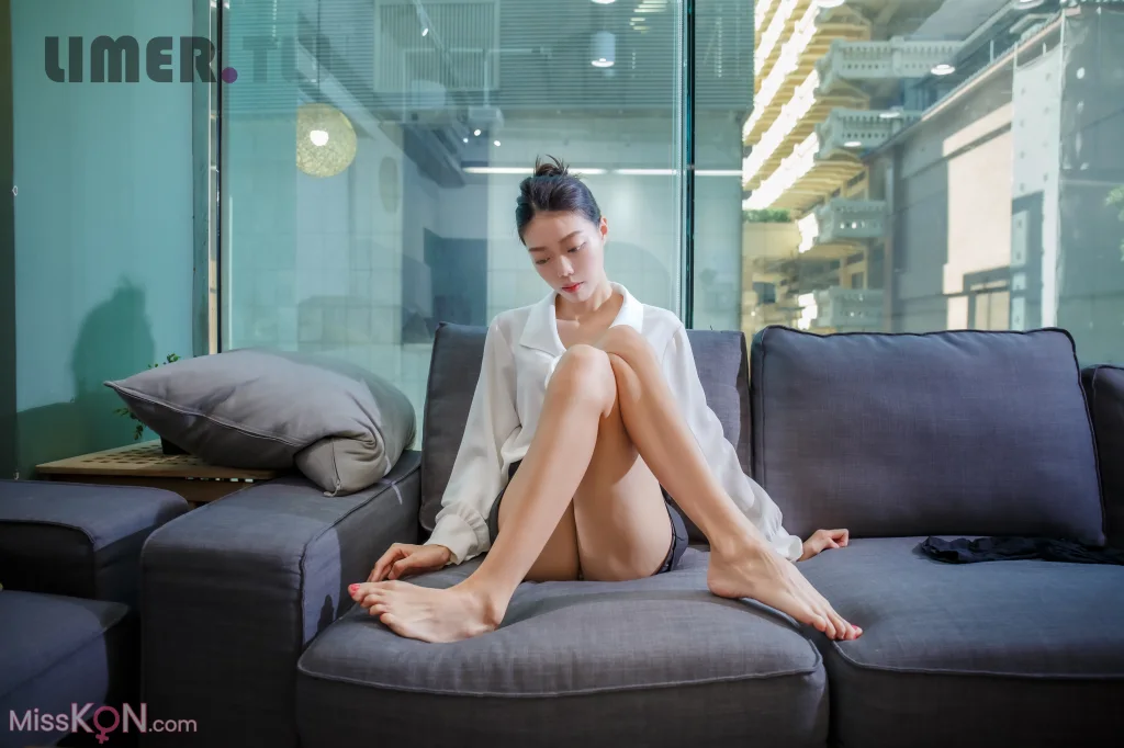 [Limerence原创] No.077_ Joy 美腿秘书的居家生活