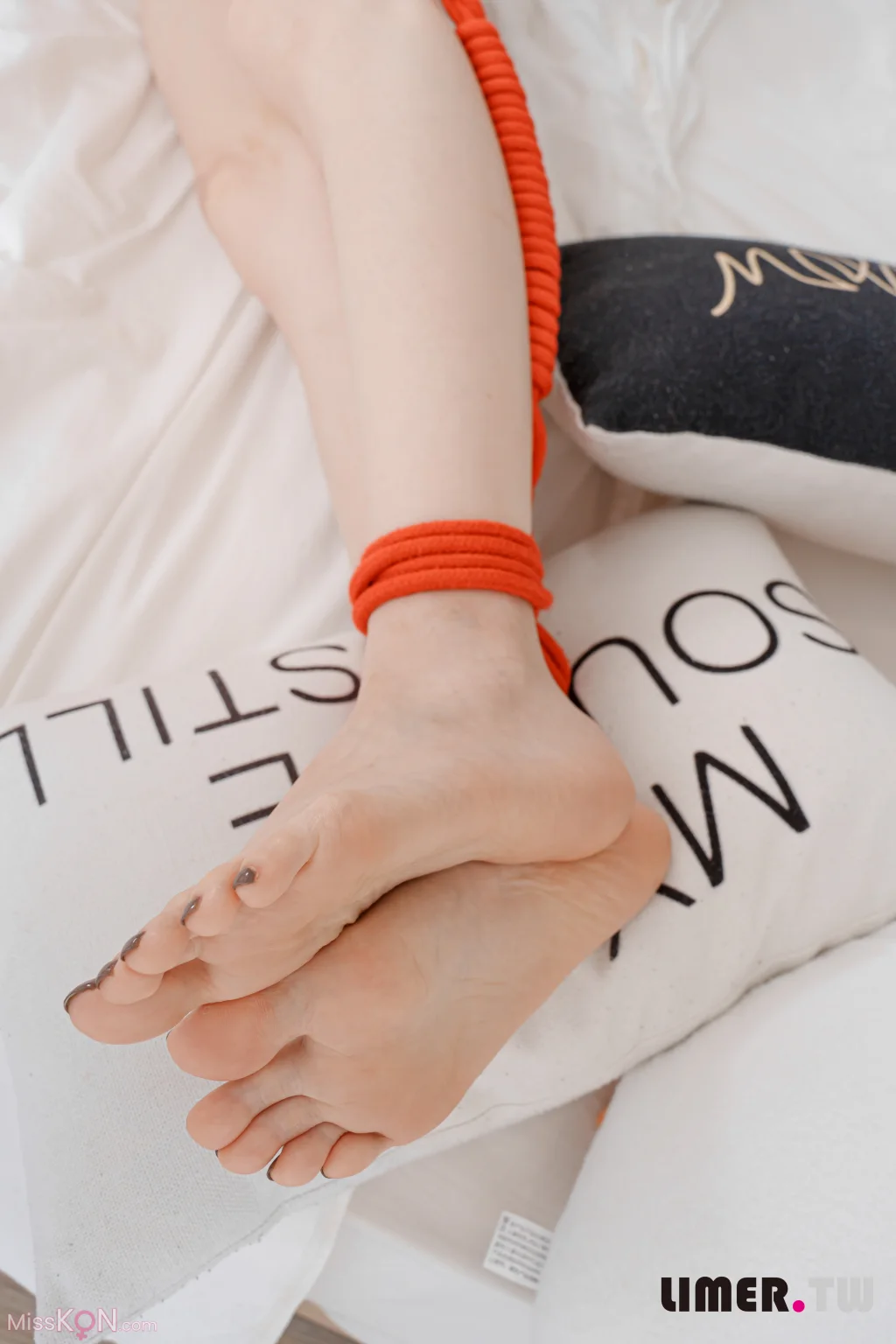 [Limerence原创] No.079_ Michii 小乳牛翘班被抓包惨遭五花大绑