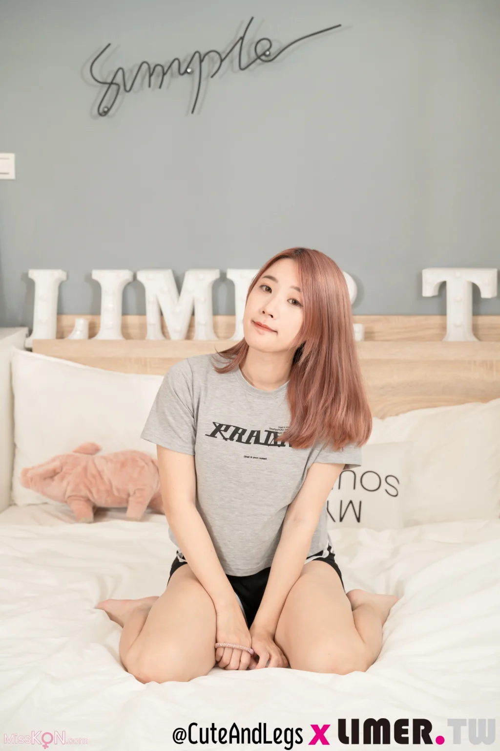 [Limerence原创] No.096_ Shine 真理裤特辑之危险边缘！小只马Shine 筋开腰软秀裸足