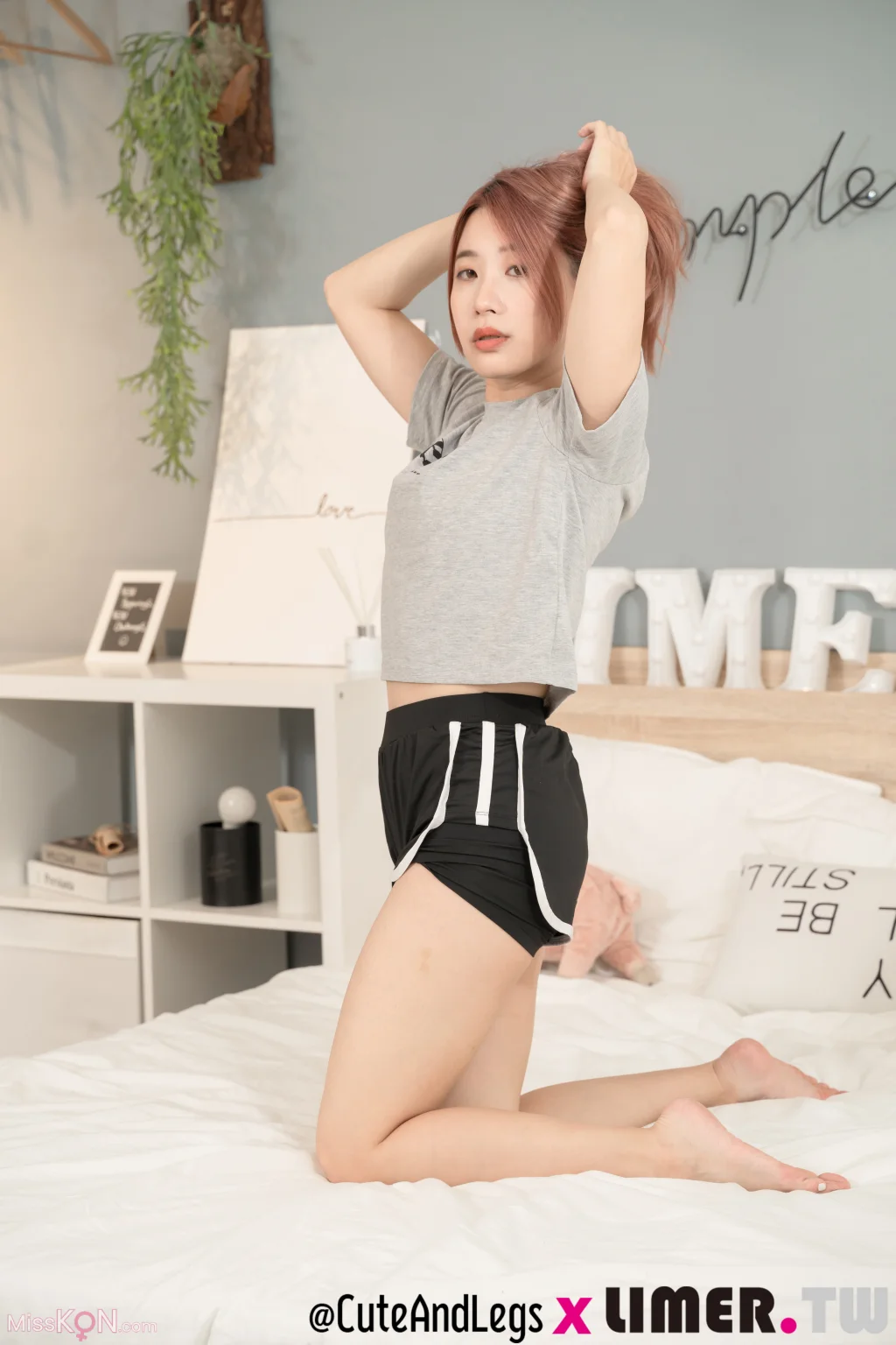 [Limerence原创] No.096_ Shine 真理裤特辑之危险边缘！小只马Shine 筋开腰软秀裸足