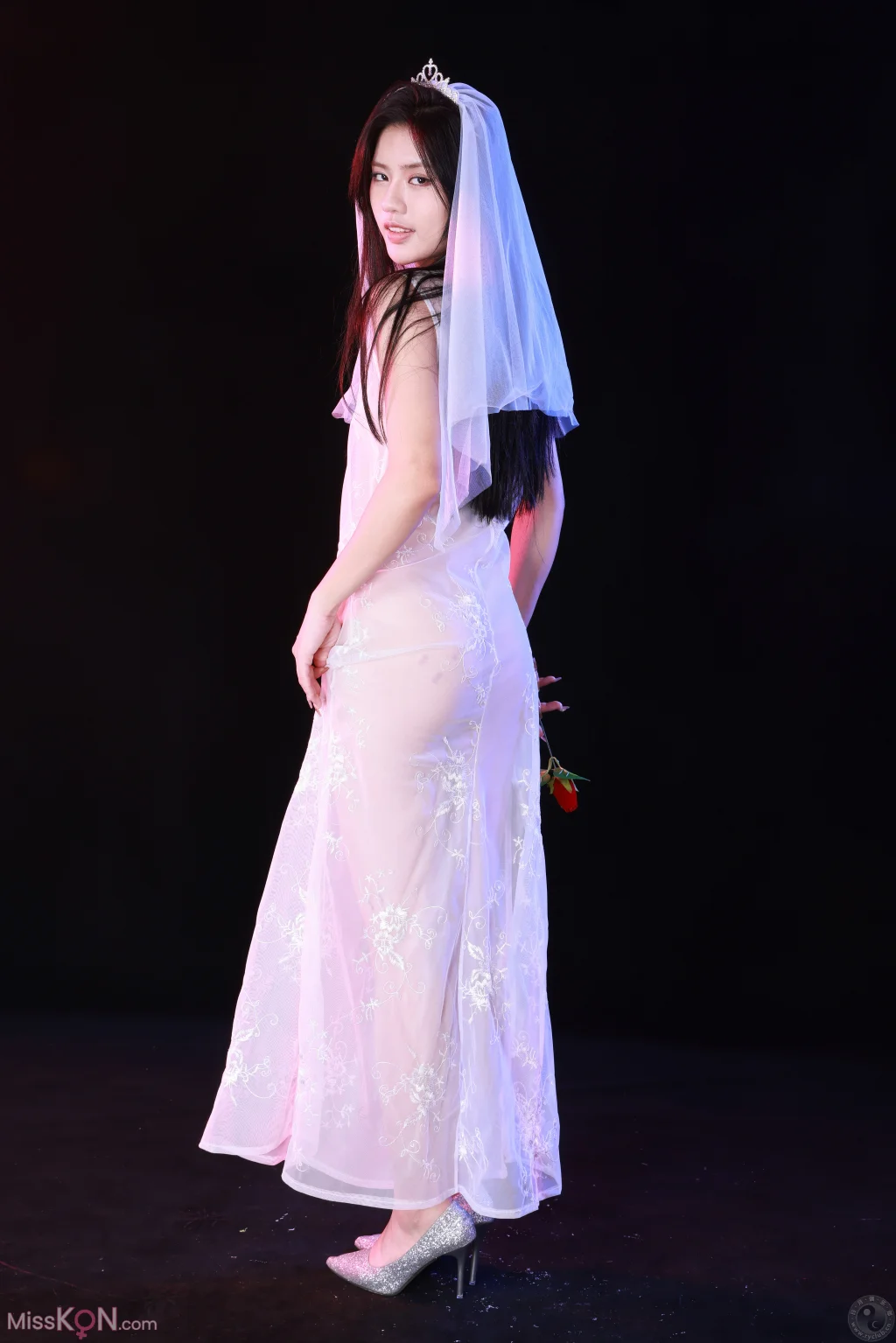 [Private Photoshoot] 小旭_ 冷艳女神极美身材 全尺度私拍