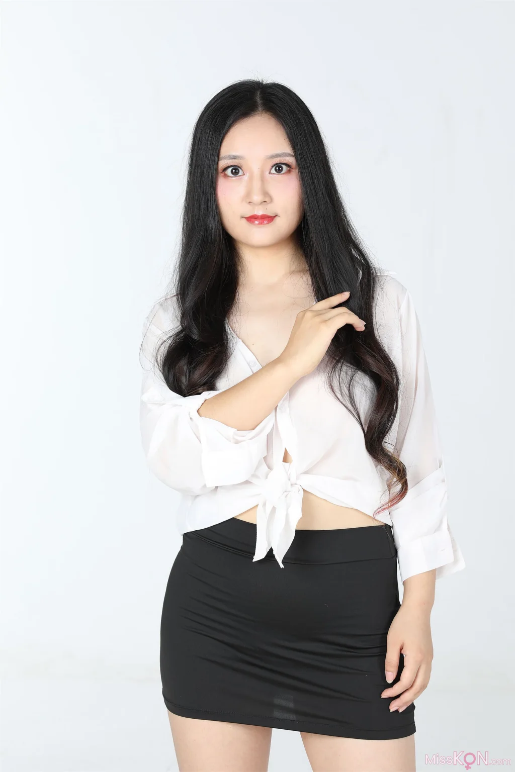 [Private Photoshoot] 暖暖_ 行色模特 人妻制服风格 全尺度私拍