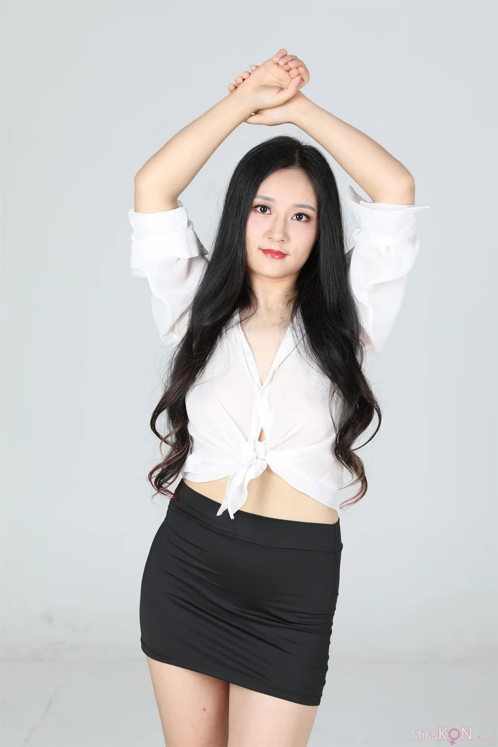 [Private Photoshoot] 暖暖_ 行色模特 人妻制服风格 全尺度私拍