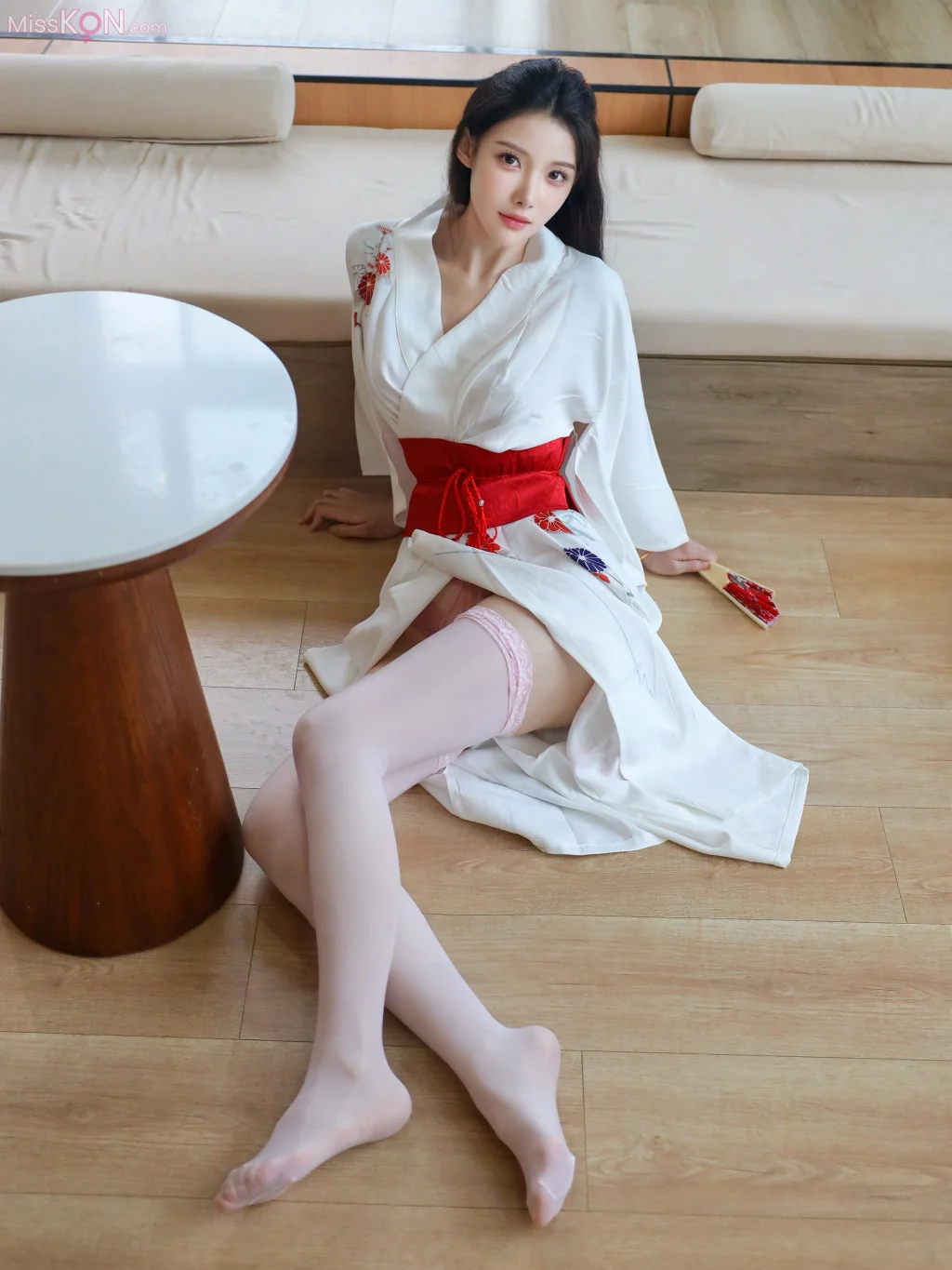 [XR Uncensored] 梨霜儿_ R18 秀人网模特 潘金莲