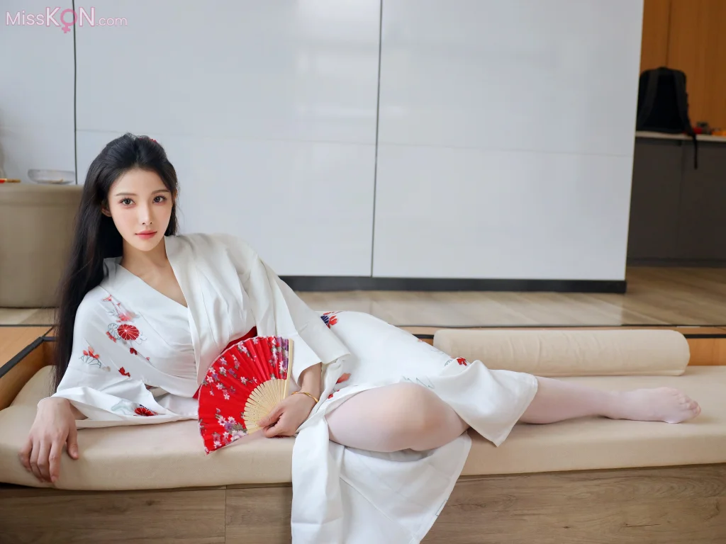 [XR Uncensored] 梨霜儿_ R18 秀人网模特 潘金莲