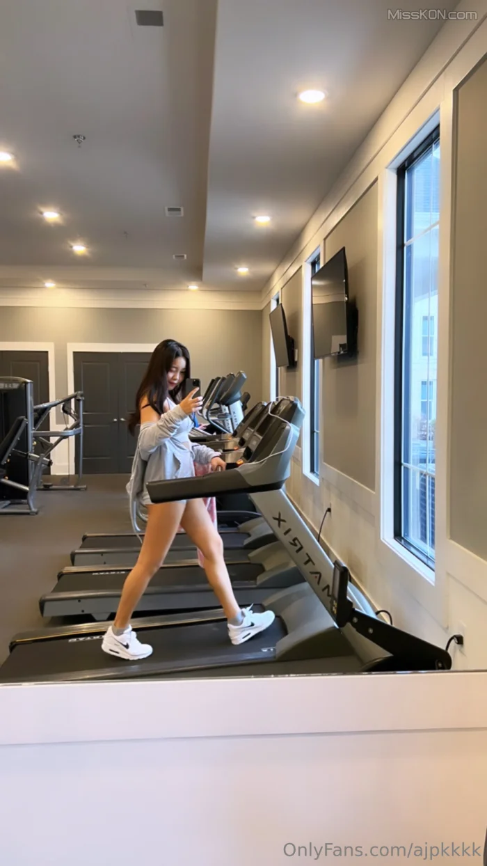 ajpkkkk(mmmpppjjjj)_ 온팬.인스타 ㅎㅇ 45 ajpkkkk(mmmpppjjjj)_ 온팬.인스타 ㅎㅇ