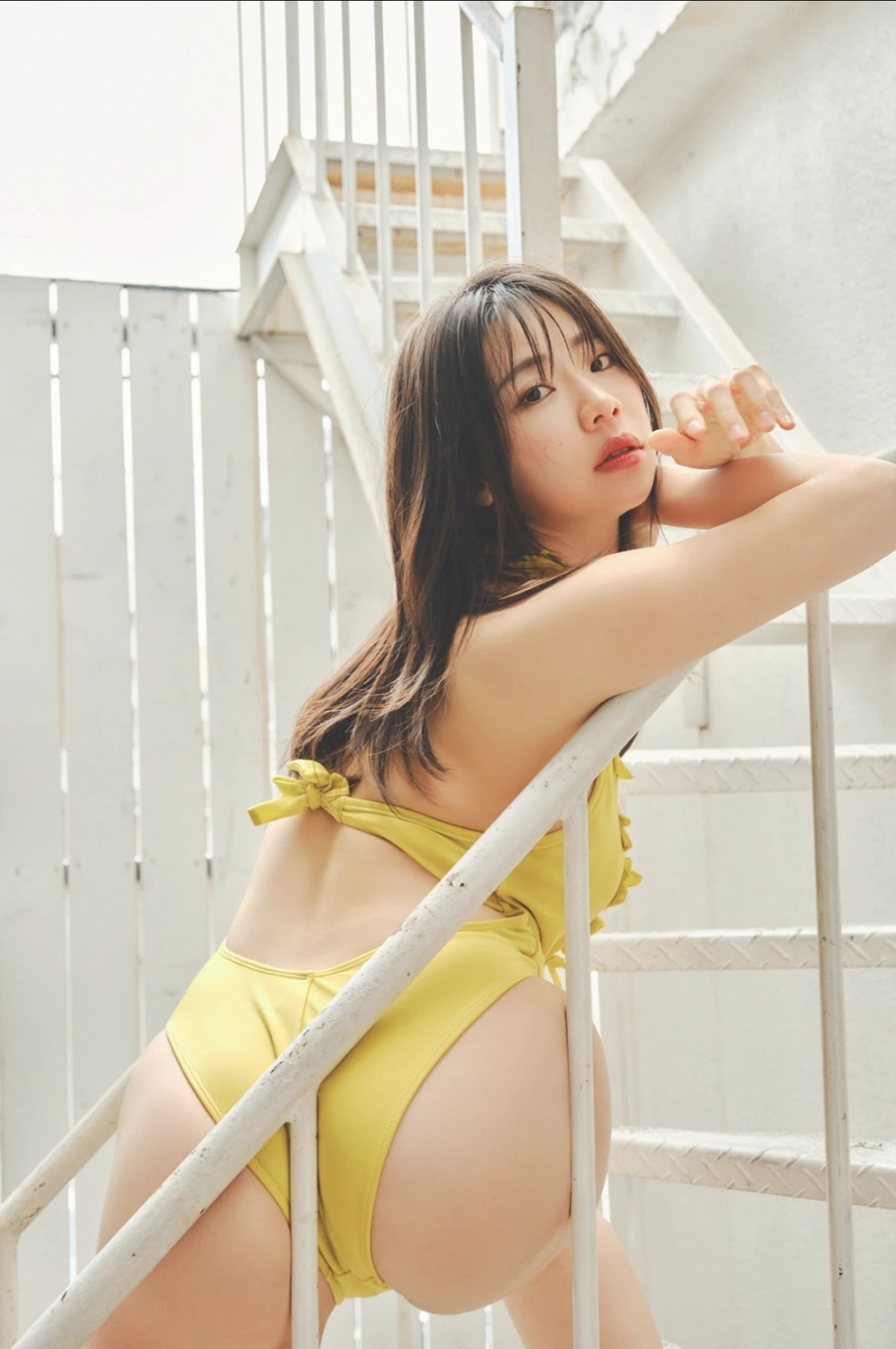 Fumina Suzuki 鈴木ふみ奈, FLASHデジタル写真集 「私を捕まえて」 Set.02
