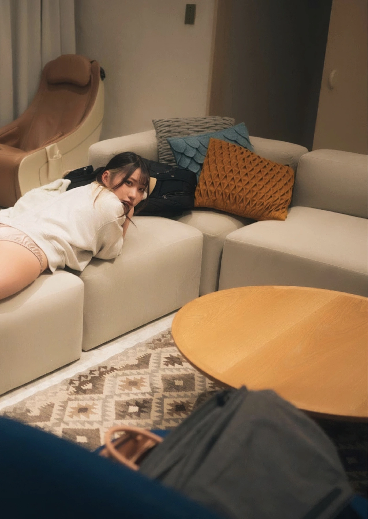 MEI 芽衣, 写真集 Wunder Publishing House 「芽ばえちゃう」 Set.01
