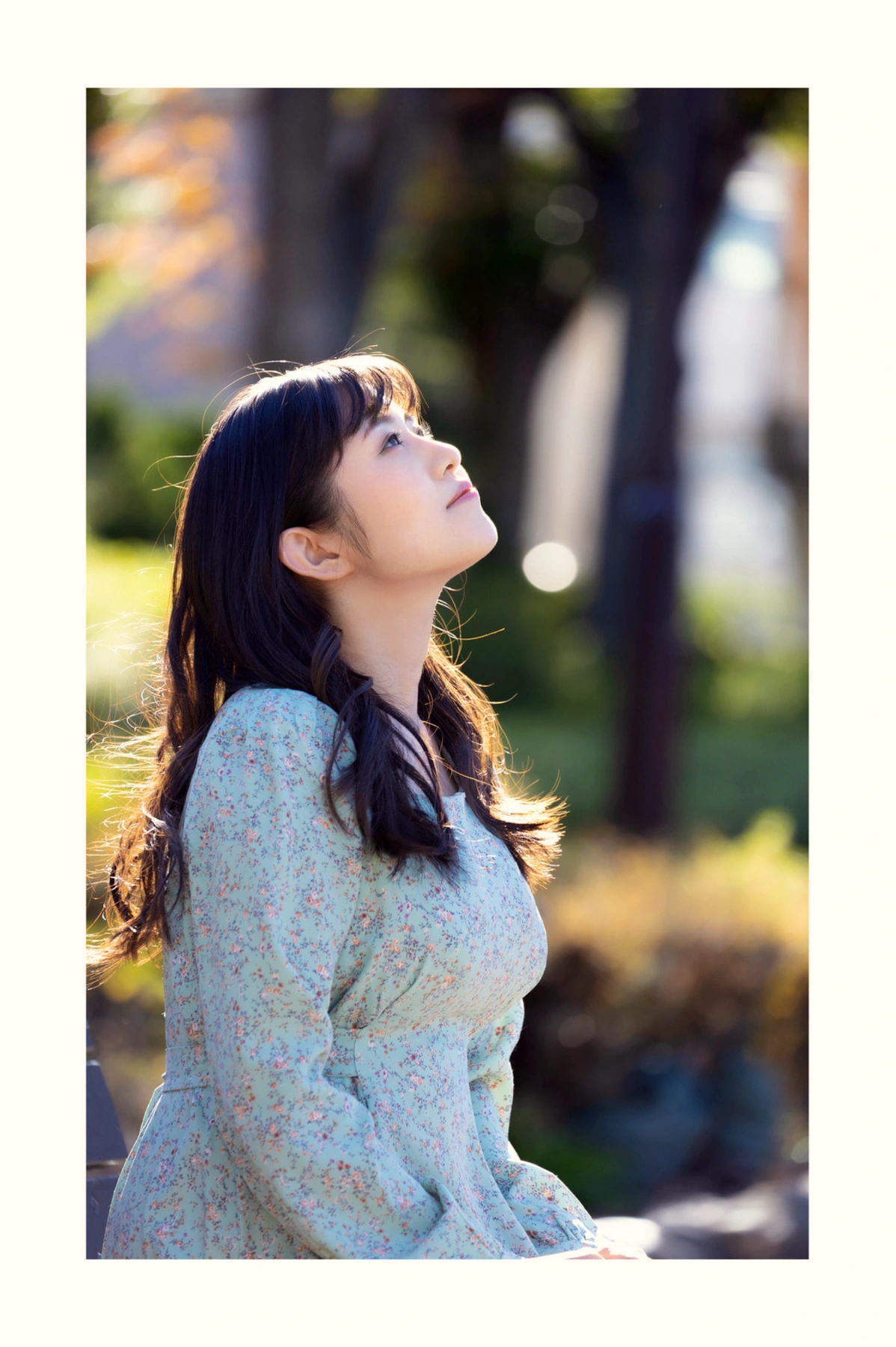 Maya Kikuchi 菊池まや, グラビア写真集 君の視線に焦がされて