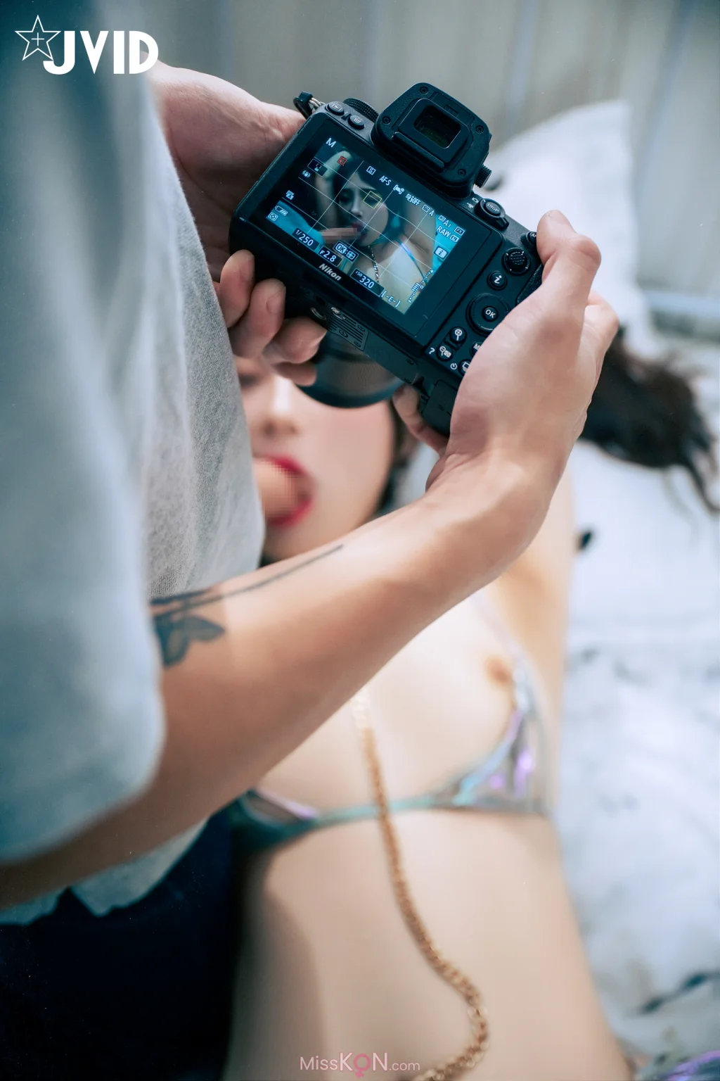 [JVID] 婕咪 Juice_ 慘遭色淫師の強制侵犯－婕咪🔥被捆綁在床架上強制插嘴🍆傳教式抽插高潮痙攣🔞後入美乳劇烈搖晃