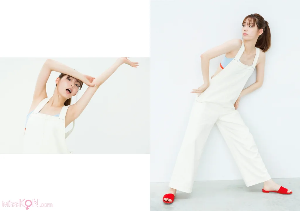 Riho Nakamura (中村里帆)_ 写真集『Attention, please』 YJ PHOTO BOOK
