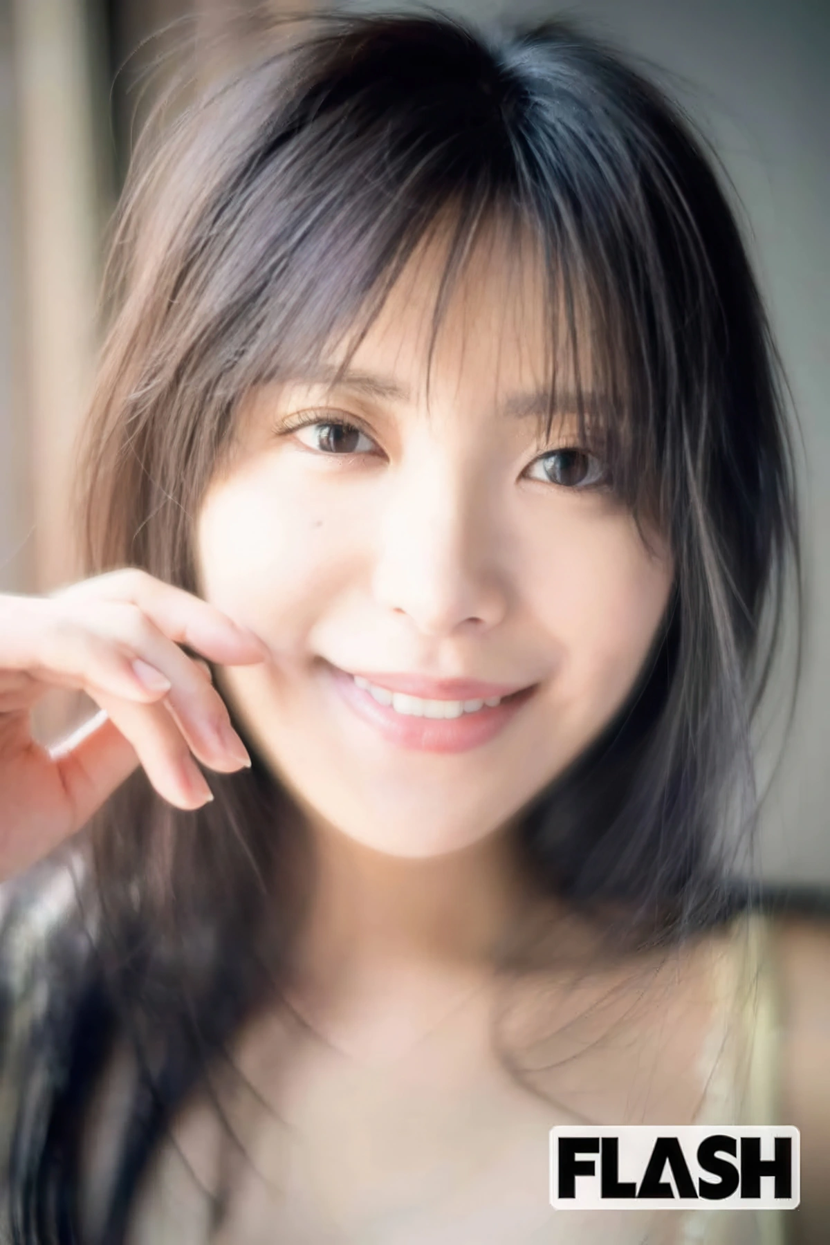 Asuka Kishi 岸明日香, Hana Takeuchi 竹内花, FLASH 2025.09.02 (フラッシュ 2025年9月2日号)