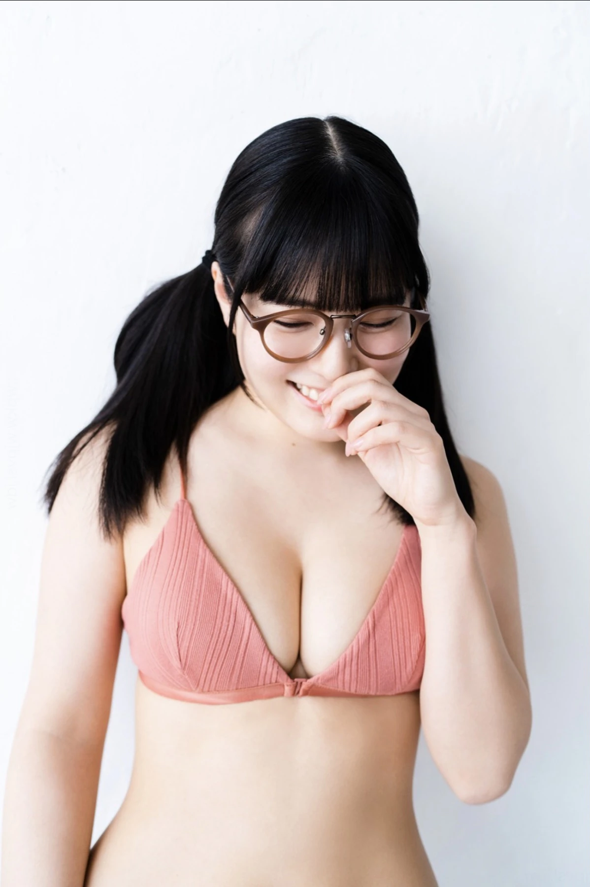 Umi Shinonome 東雲うみ, FLASHデジタル写真集 「女のコの秘密」 Set.02