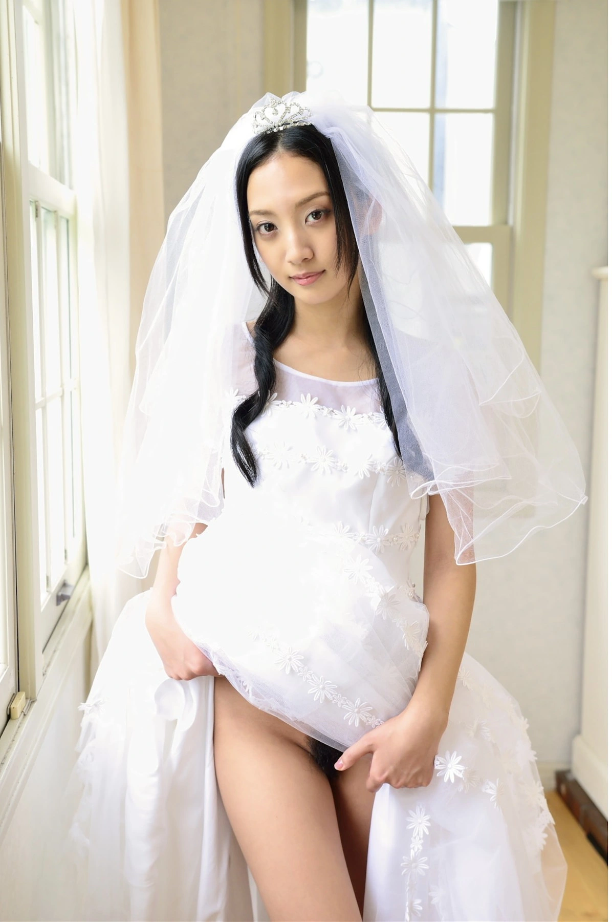 An Tsujimoto 辻本杏, 写真集 Sweet Lover 「白と黒の誘惑」 Set.02
