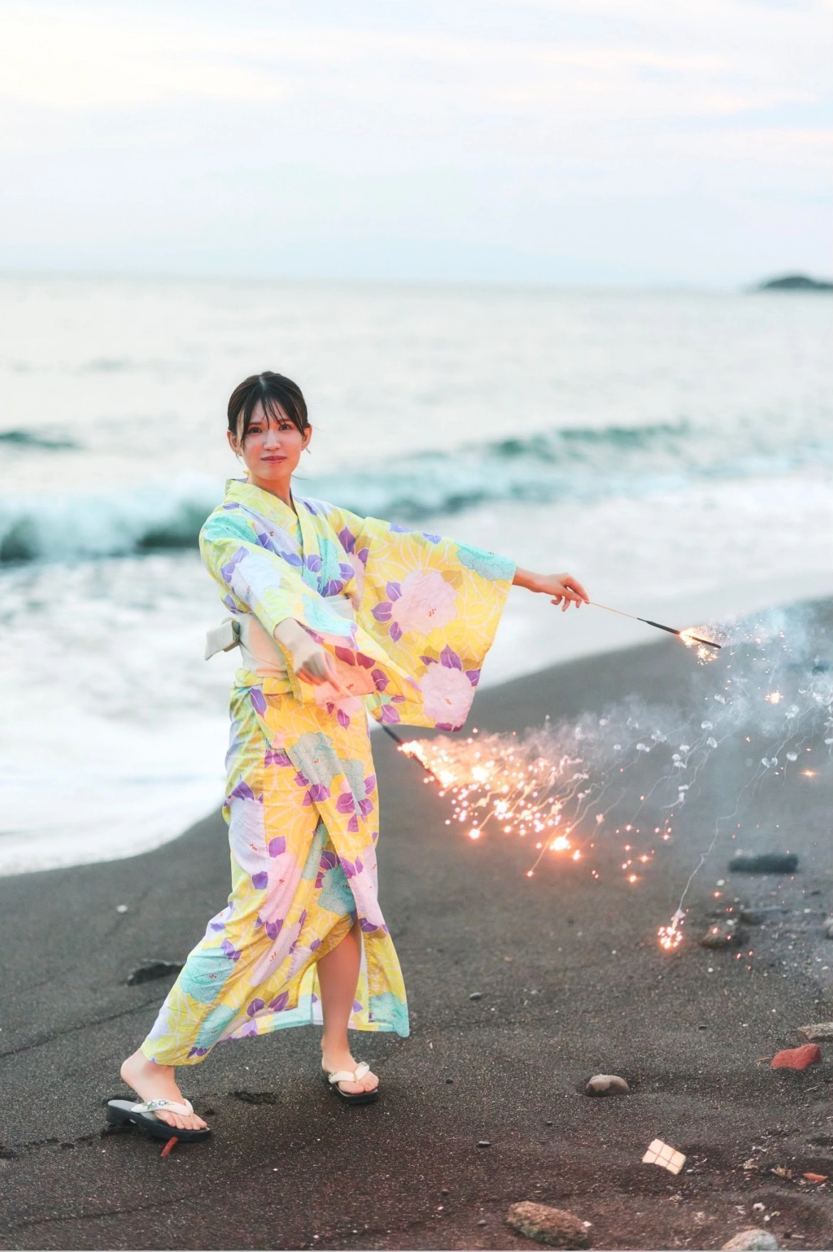 Ayaka Okamoto 岡本彩夏, SPA!デジタル写真集 「初めてで彩る“夏” 全50カット先行公開」 Set.01