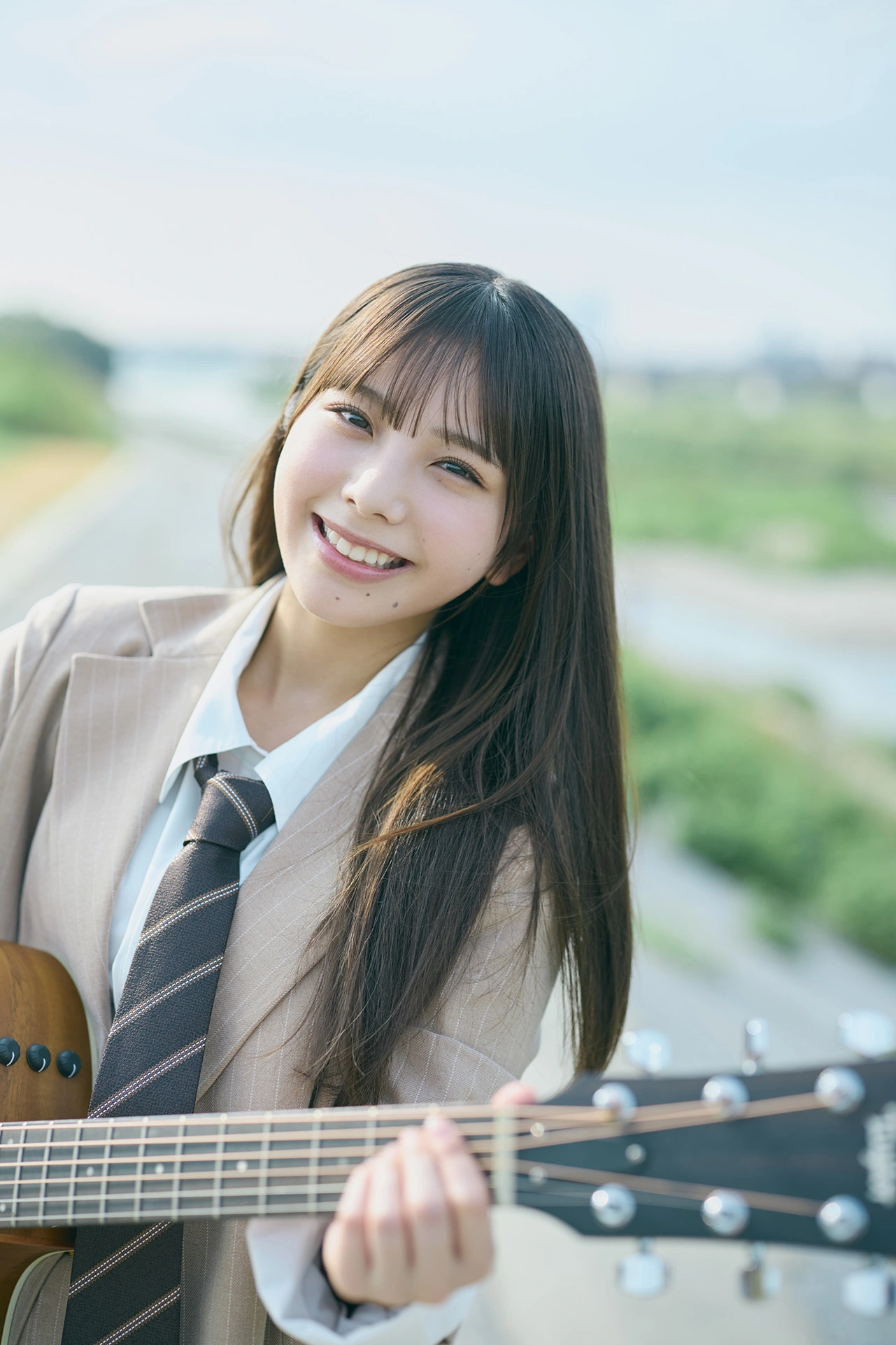 Izuki Shimoda 下田衣珠季, Young Magazine 2025 No.44 (ヤングマガジン 2025年44号)