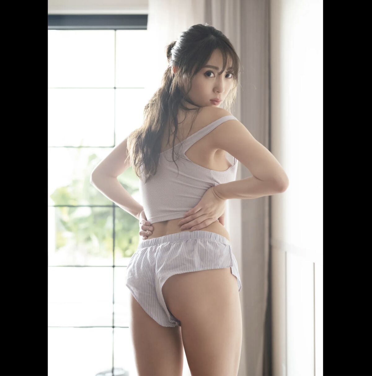 JP Morisaki Tomomi 森咲智美 - デジタル写真集 Nectar