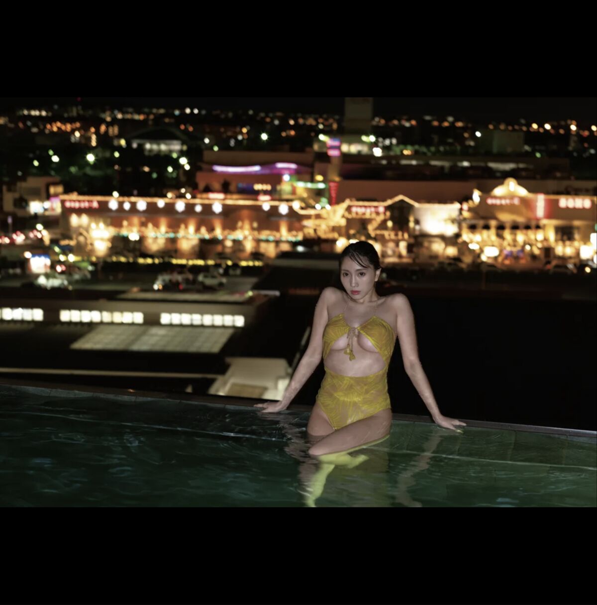 JP Morisaki Tomomi 森咲智美 - デジタル写真集 Nectar