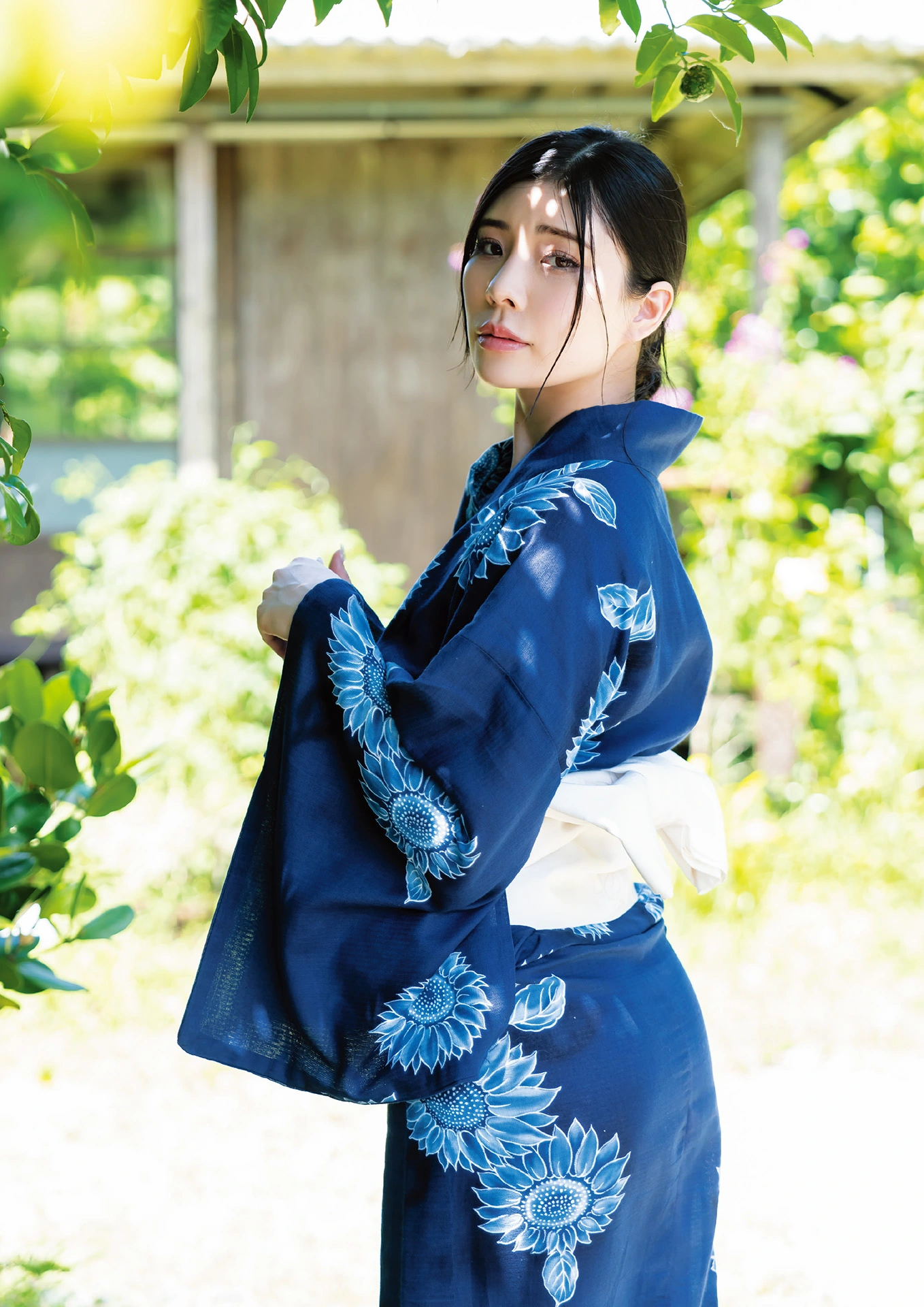 Rei Kamiki 神木麗, 写真集 「Beyond」 Set.01