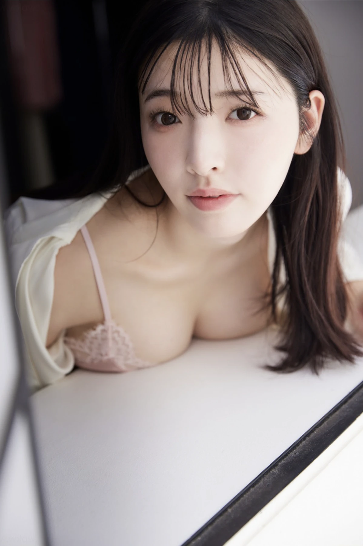 Nao Satsuki 彩月七緒, FLASHデジタル写真集R 美しき喘ぎ