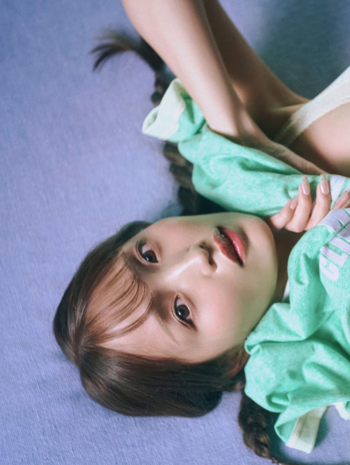 NEO ねお, 写真集 2025 Autumn Season Girl 「青にとける」