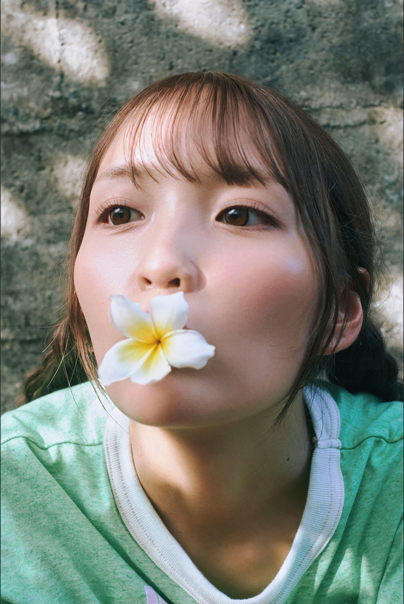 NEO ねお, 写真集 2025 Autumn Season Girl 「青にとける」