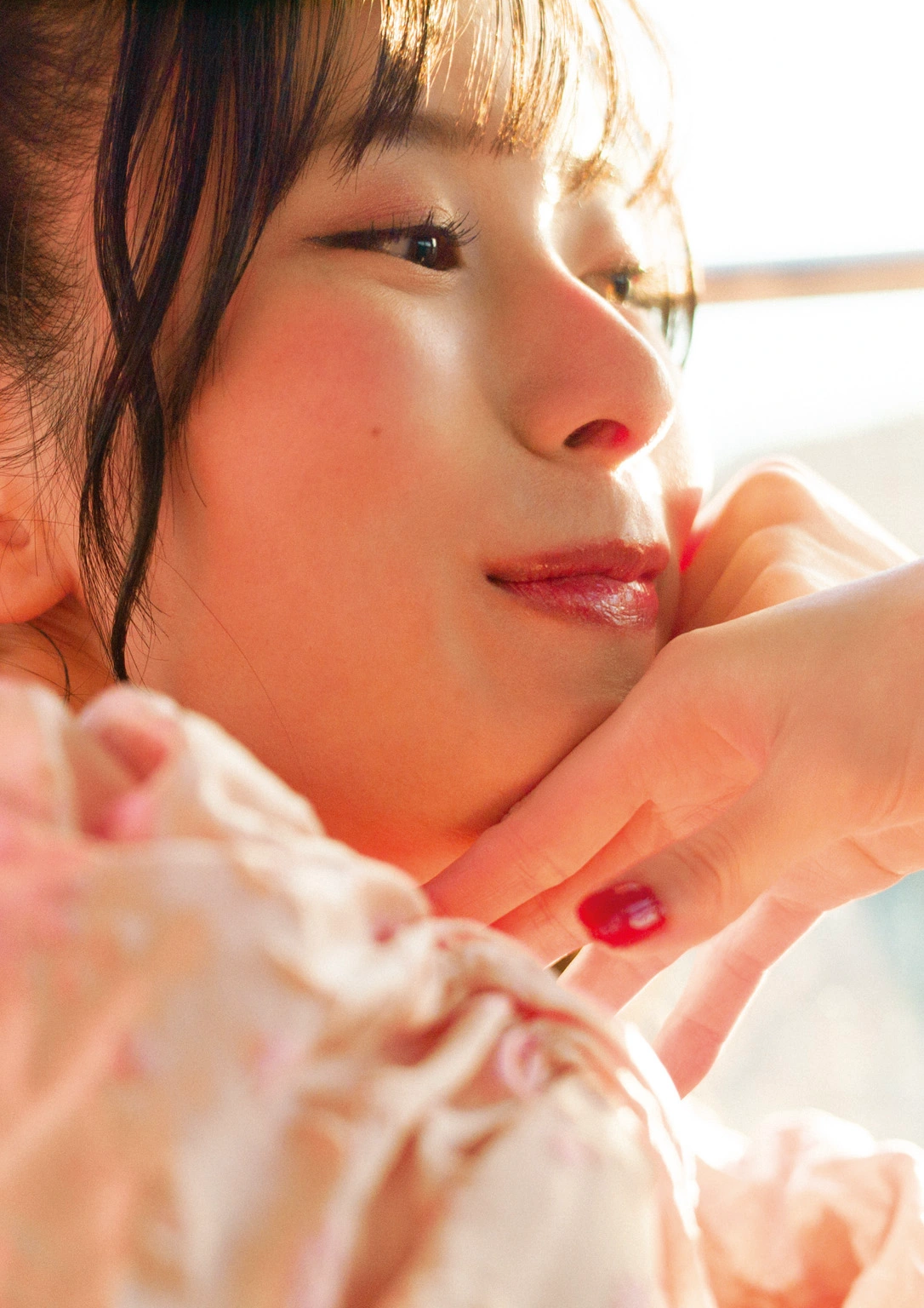 Kotoko Sasaki 佐々木琴子, 1st写真集 「明け方の夢」 Set.04