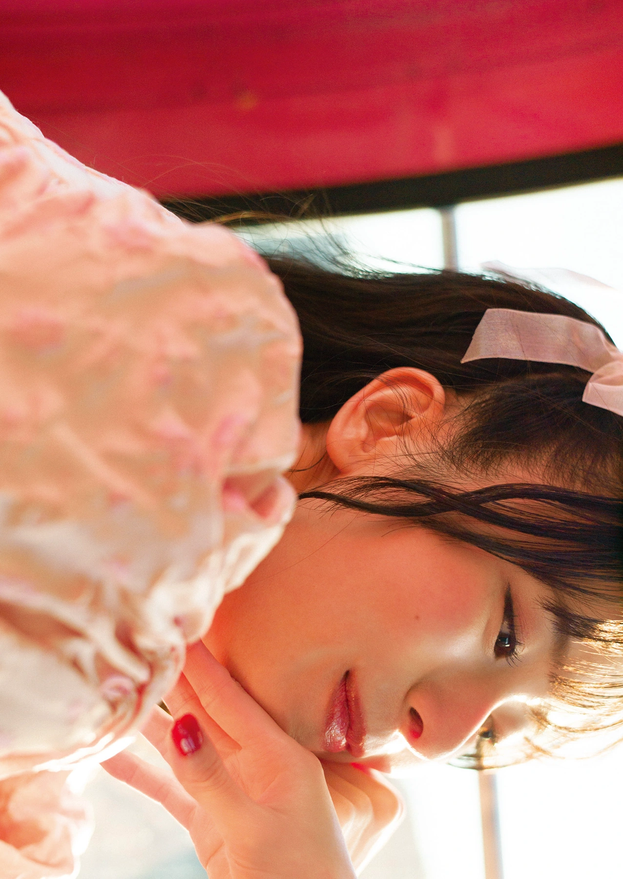 Kotoko Sasaki 佐々木琴子, 1st写真集 「明け方の夢」 Set.04